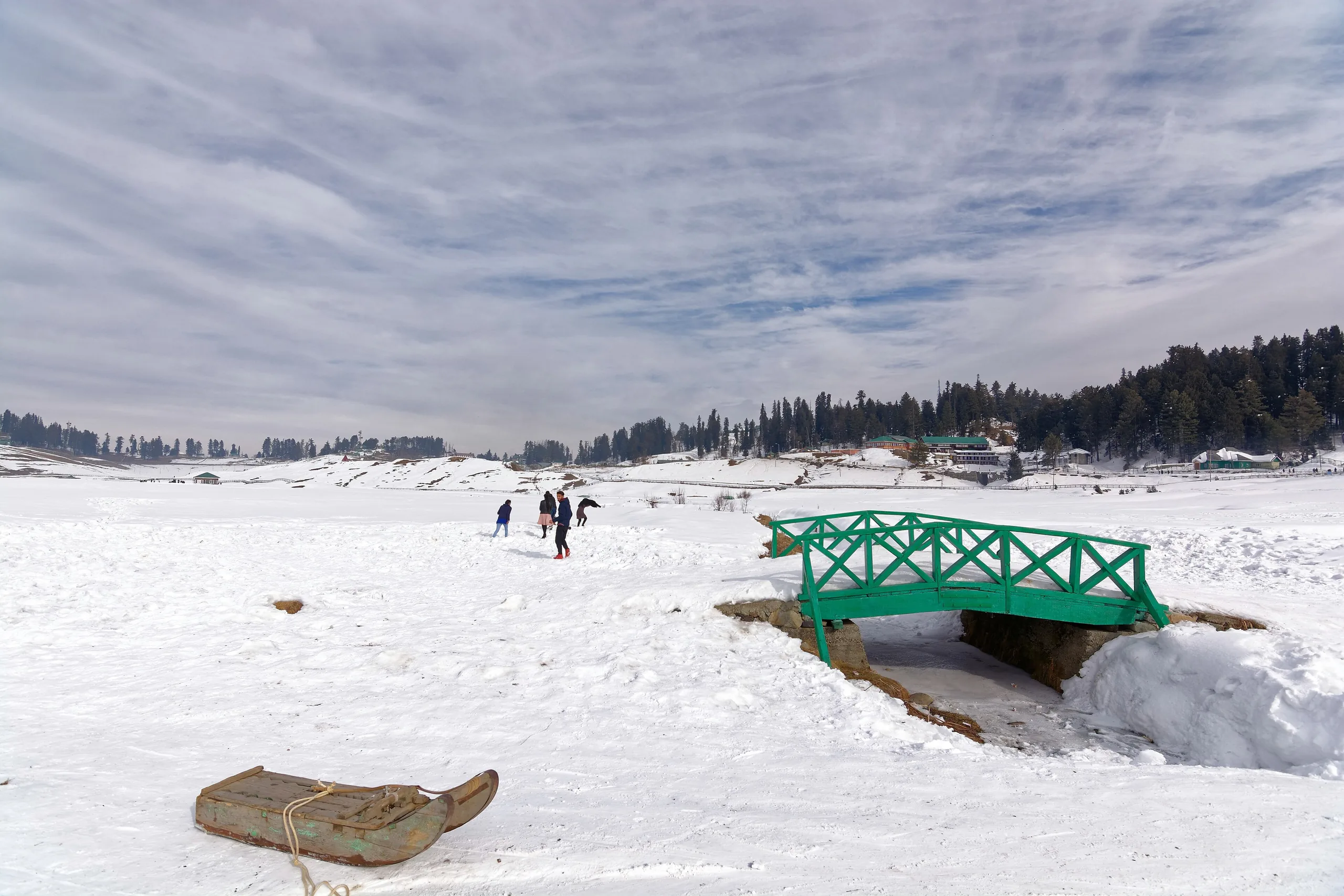 Kashmir Valley Escape, Srinagar, Gulmarg & Pahalgam